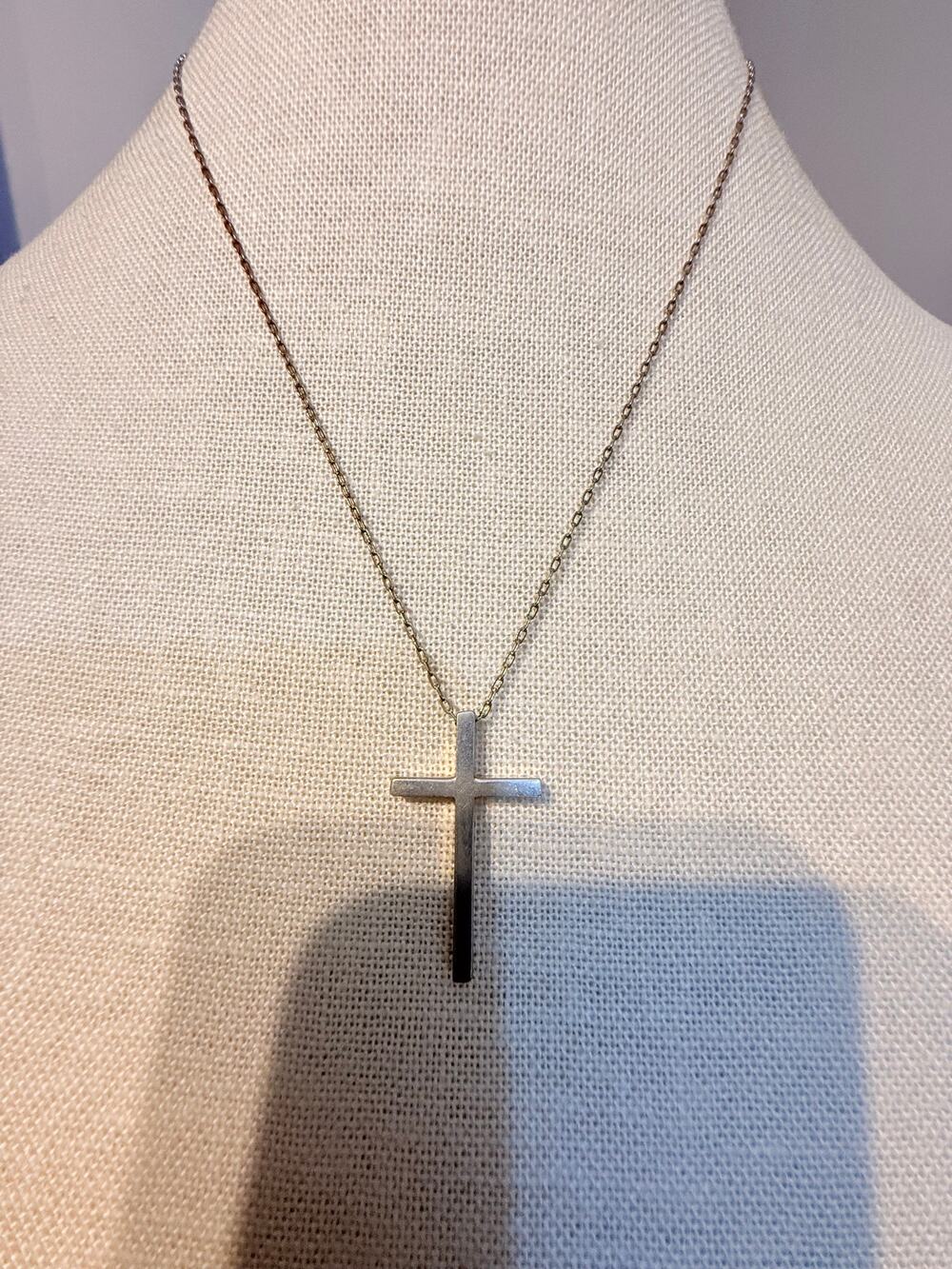 Vintage Sarah Cov golden Cross Necklace  18”